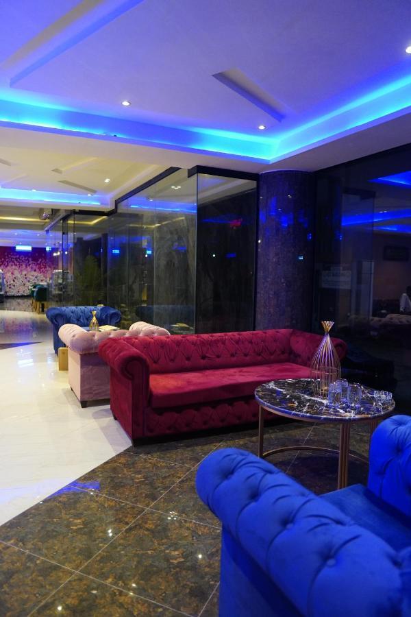 Nueva Hotel Islamabad Zewnętrze zdjęcie