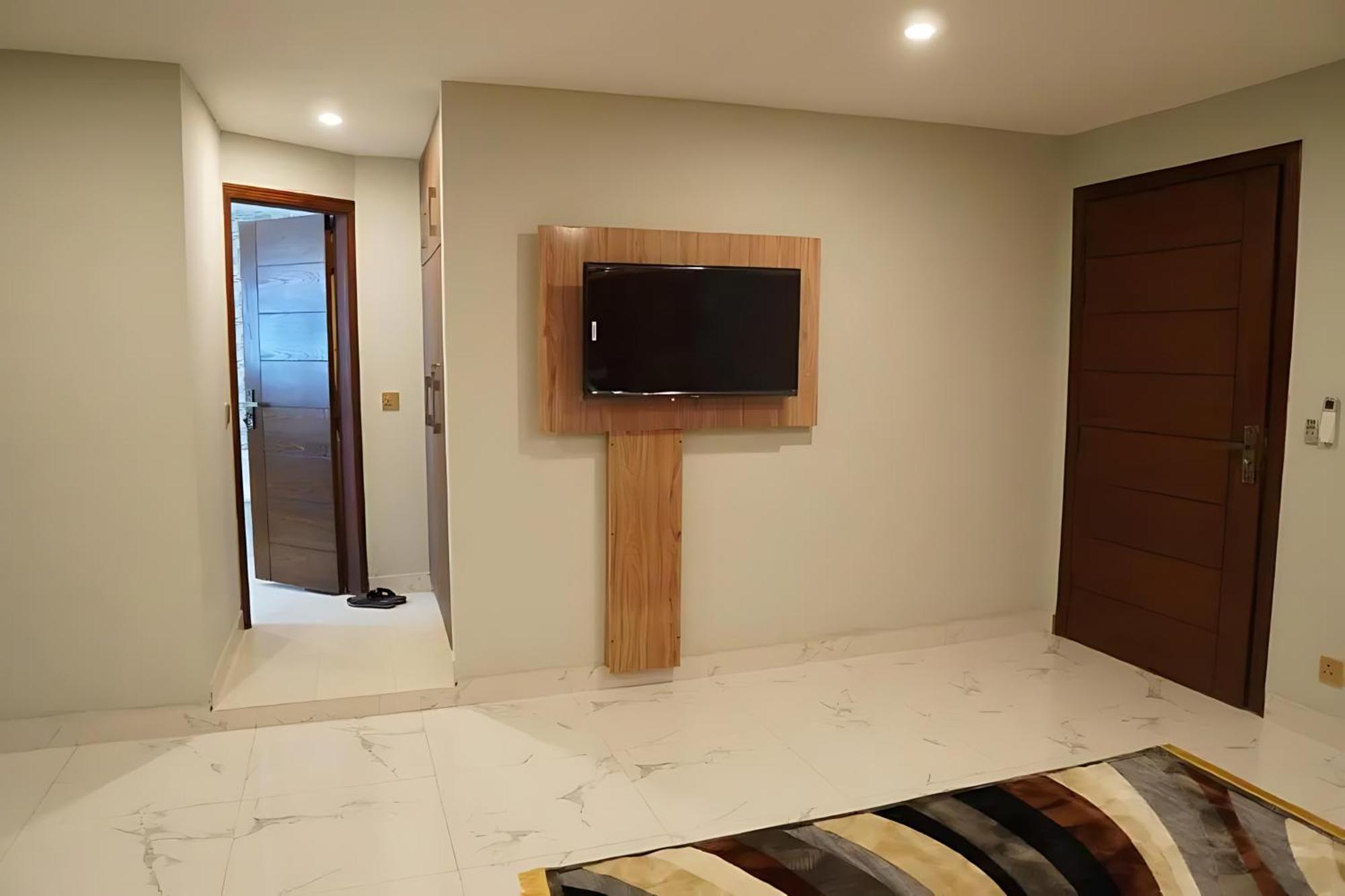 Nueva Hotel Islamabad Zewnętrze zdjęcie