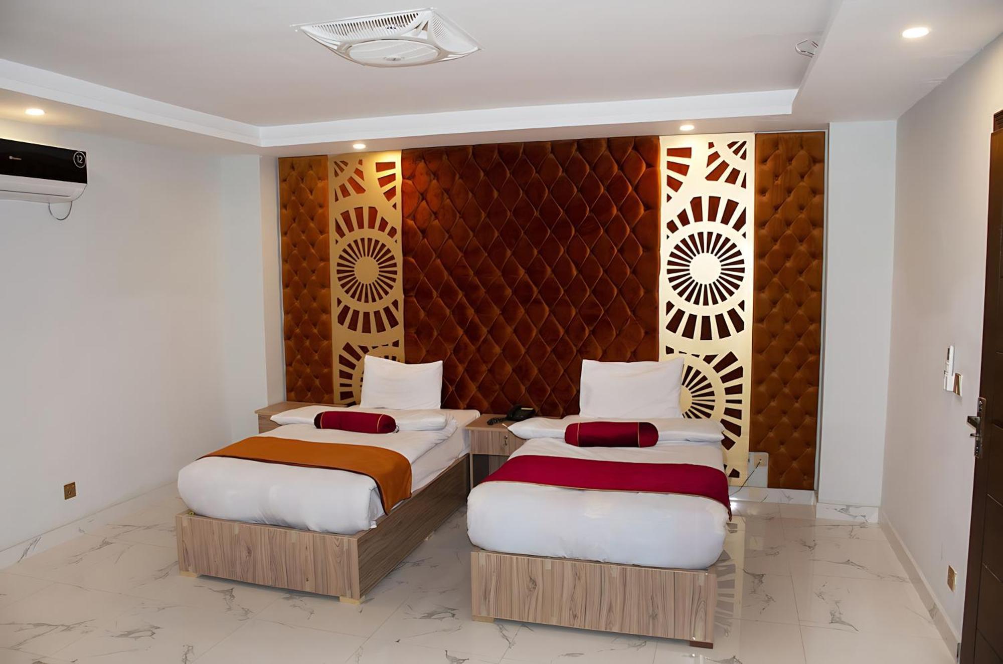 Nueva Hotel Islamabad Zewnętrze zdjęcie
